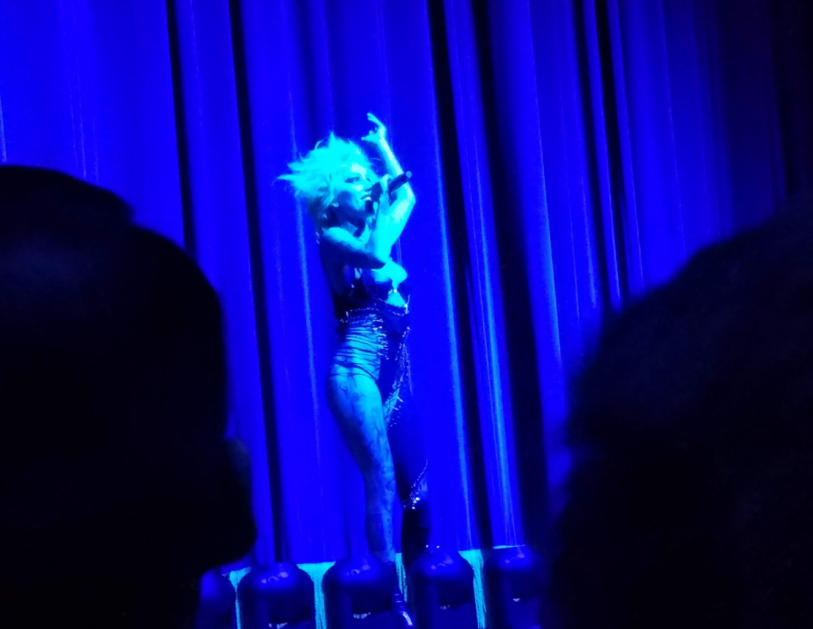 Brooke Candy performing Das Me during her set as Charlis opening act.